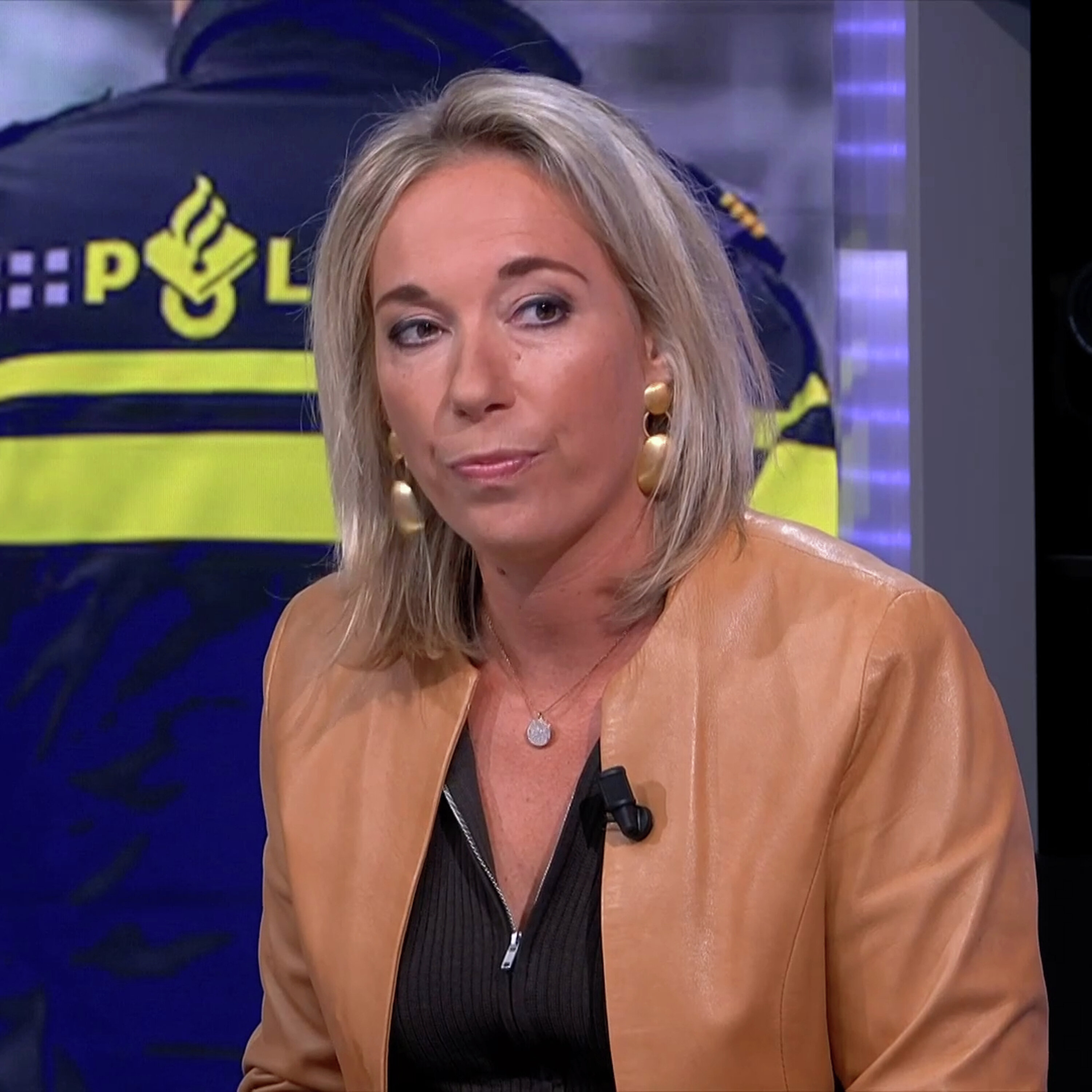 'Brussel voelt dat dit soort beelden vernietigend zijn voor het migratiepact' episode artwork