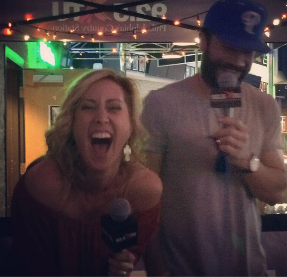 X-Files: Sam Hunt gets Fancy (Reba-style)