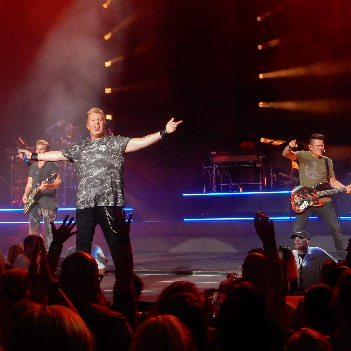 Rascal Flatts - I Won't Let Go