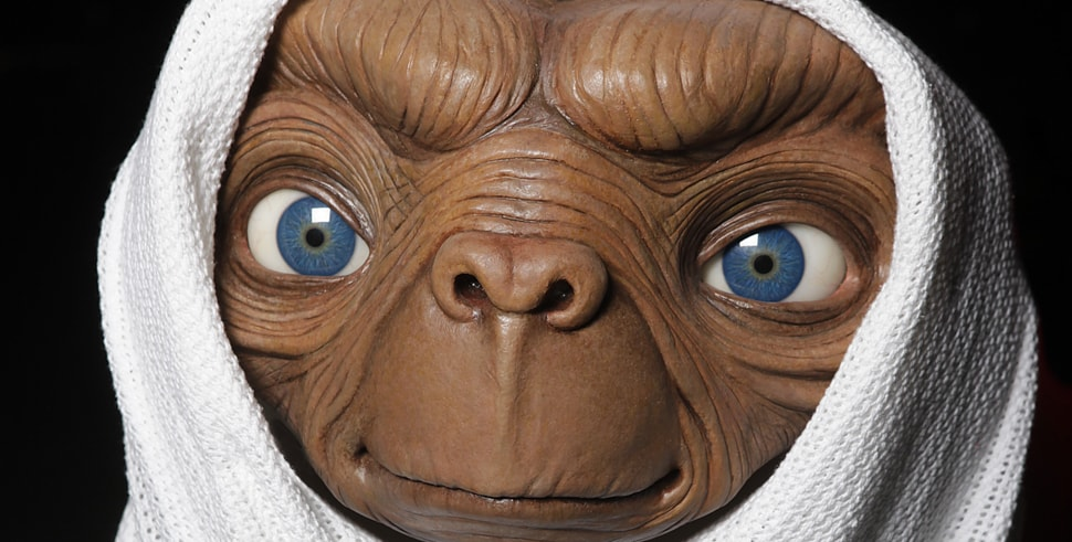 Look At This E.T.!! How Are Scientists Attracting Aliens? 5/6 7:00 am - The ROR Morning Show Podcast