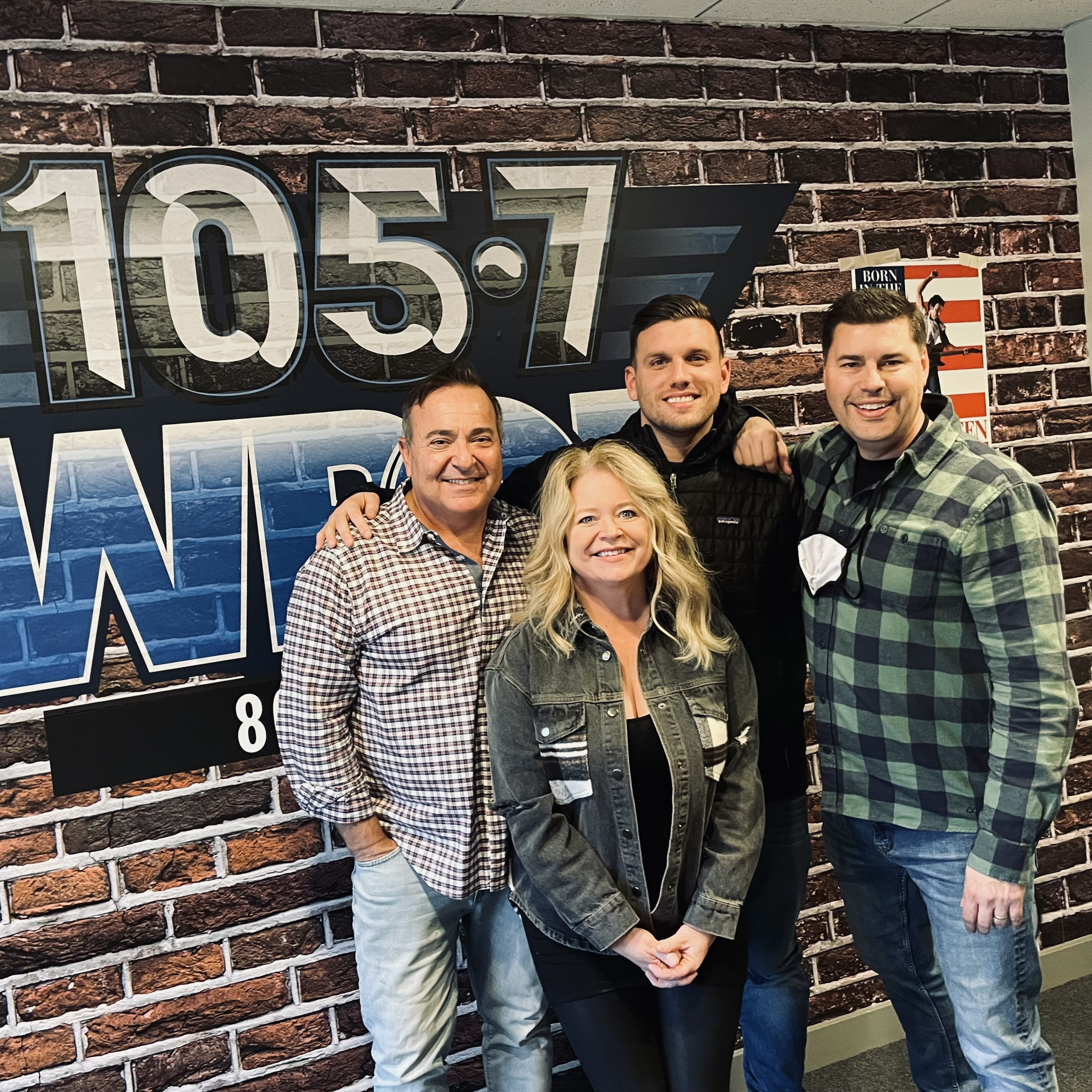 Comedian Chris Distefano In Studio! 11/19 7:15 am - The ROR Morning Show Podcast
