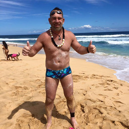 CT businessman swims brutal Molokai Channel in Ocean Sevens bid