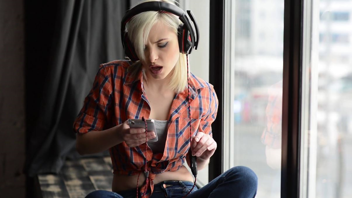 SA coder wants to kill Spotify with blockchain, giving artists 100% of payments