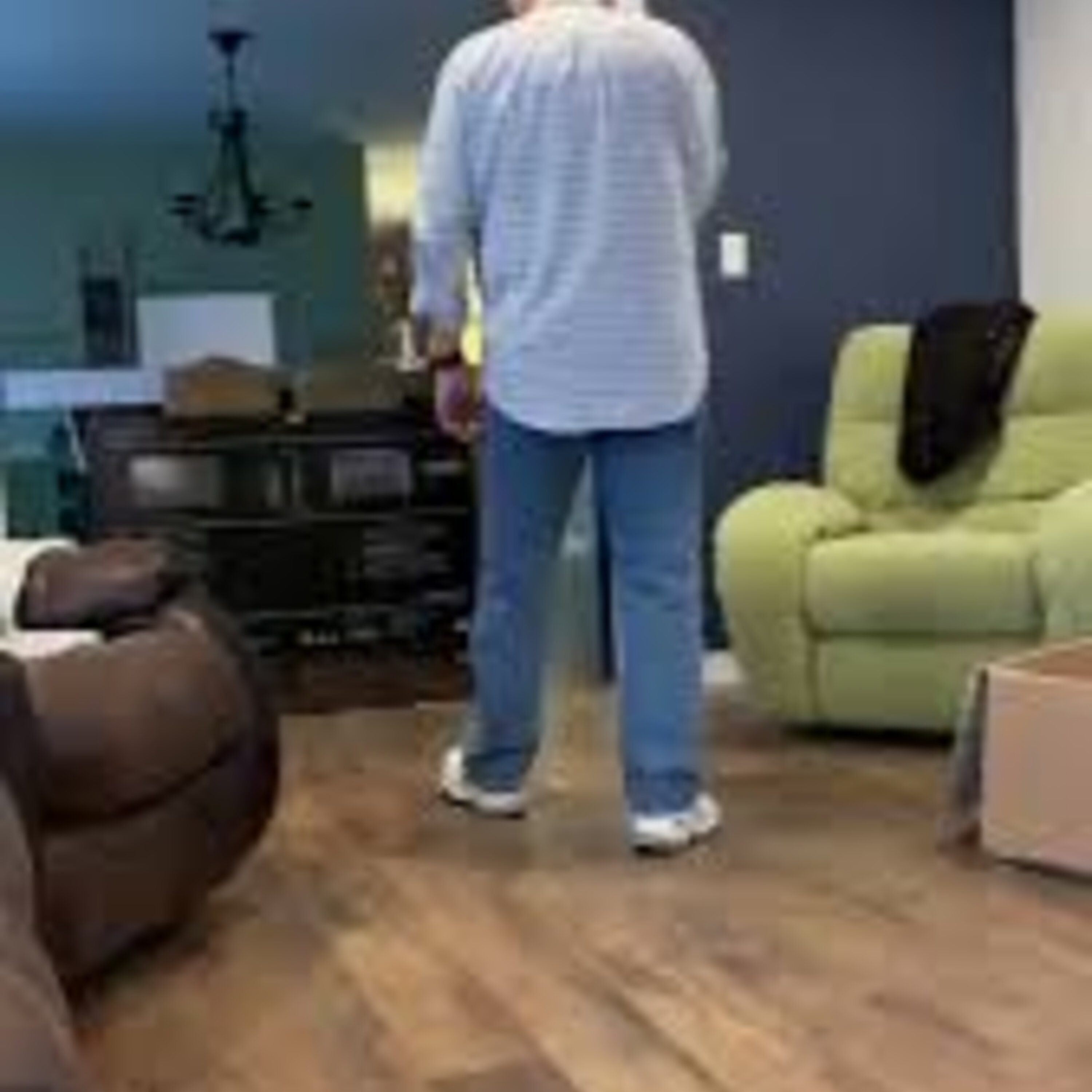 What’s Viral - My grandpa finally got rid of his flip phone and got an iPhone