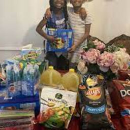 What’s Gone Viral - [WATCH] Mother shocked after 6-year-old twins spend more than R14K on snacks