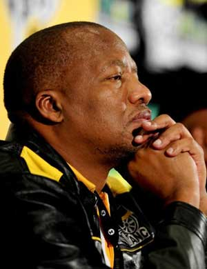 Jackson Mthembu thinks of quitting 'toxic' ANC caucus