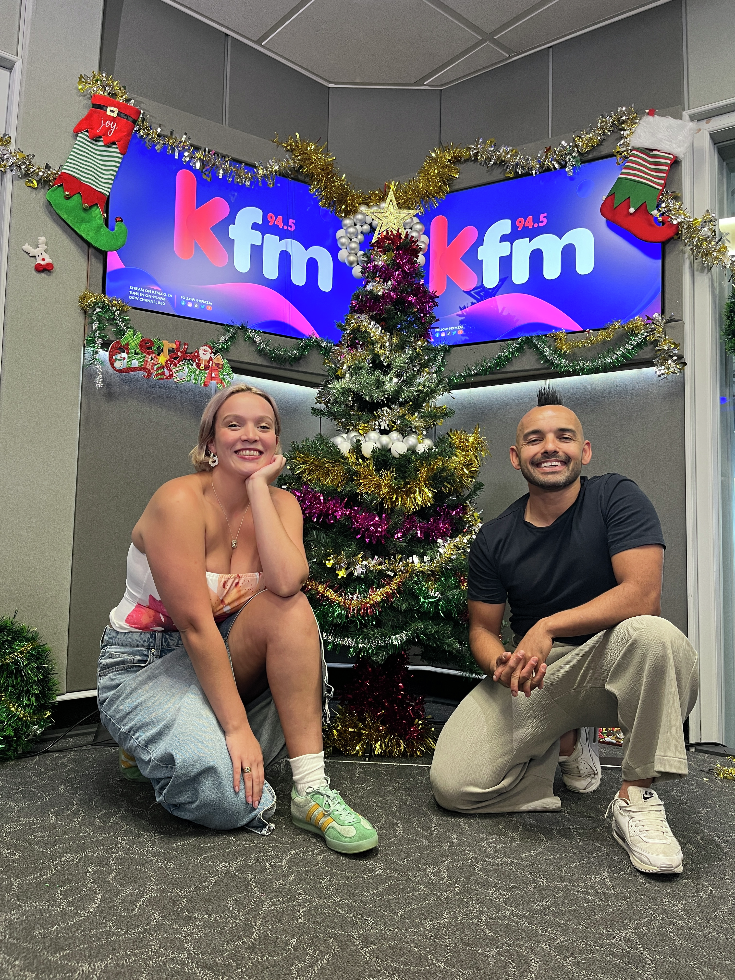 Carl Wastie chats to Teagan about her latest single "Lock You Down"