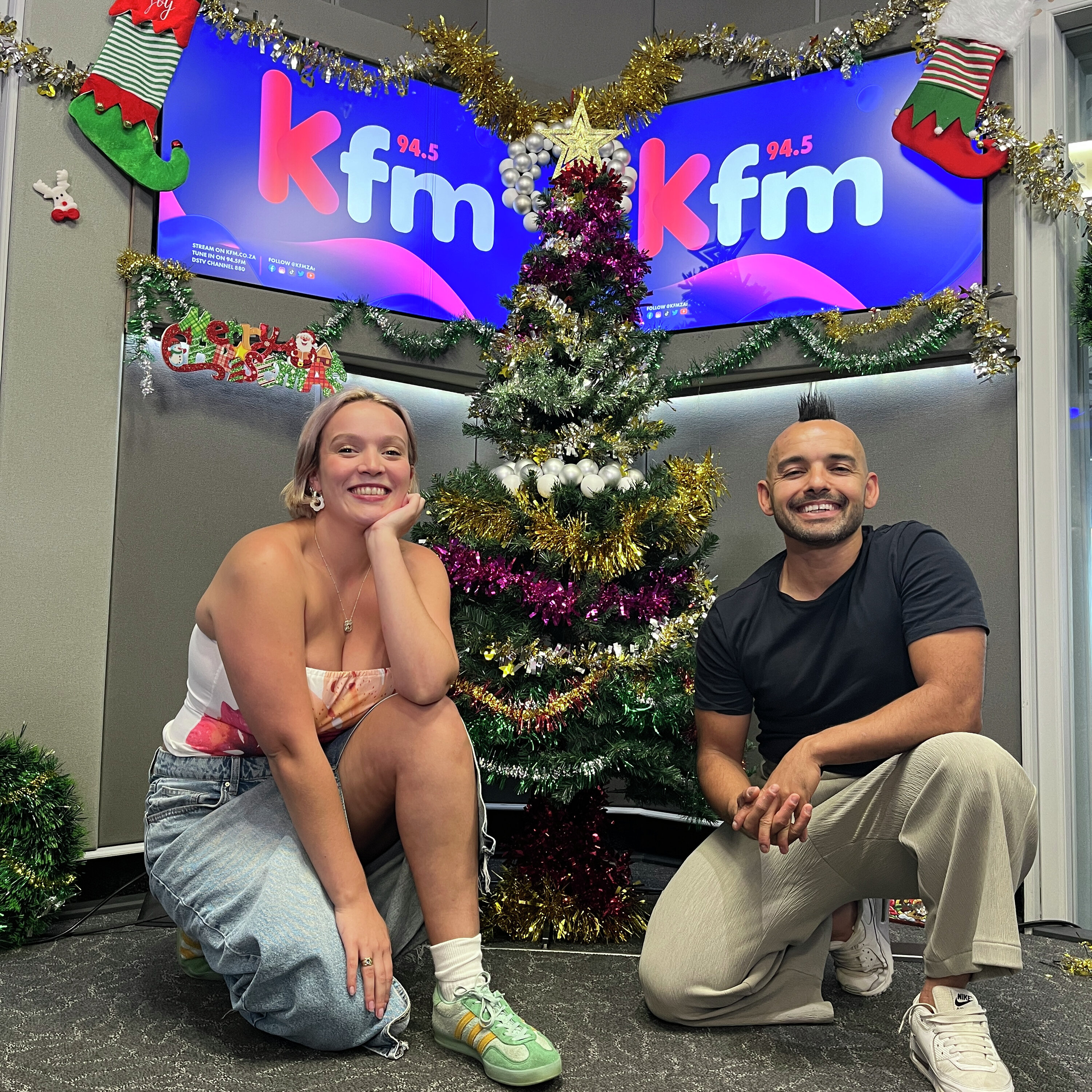 Carl Wastie chats to Teagan about her latest single "Lock You Down"