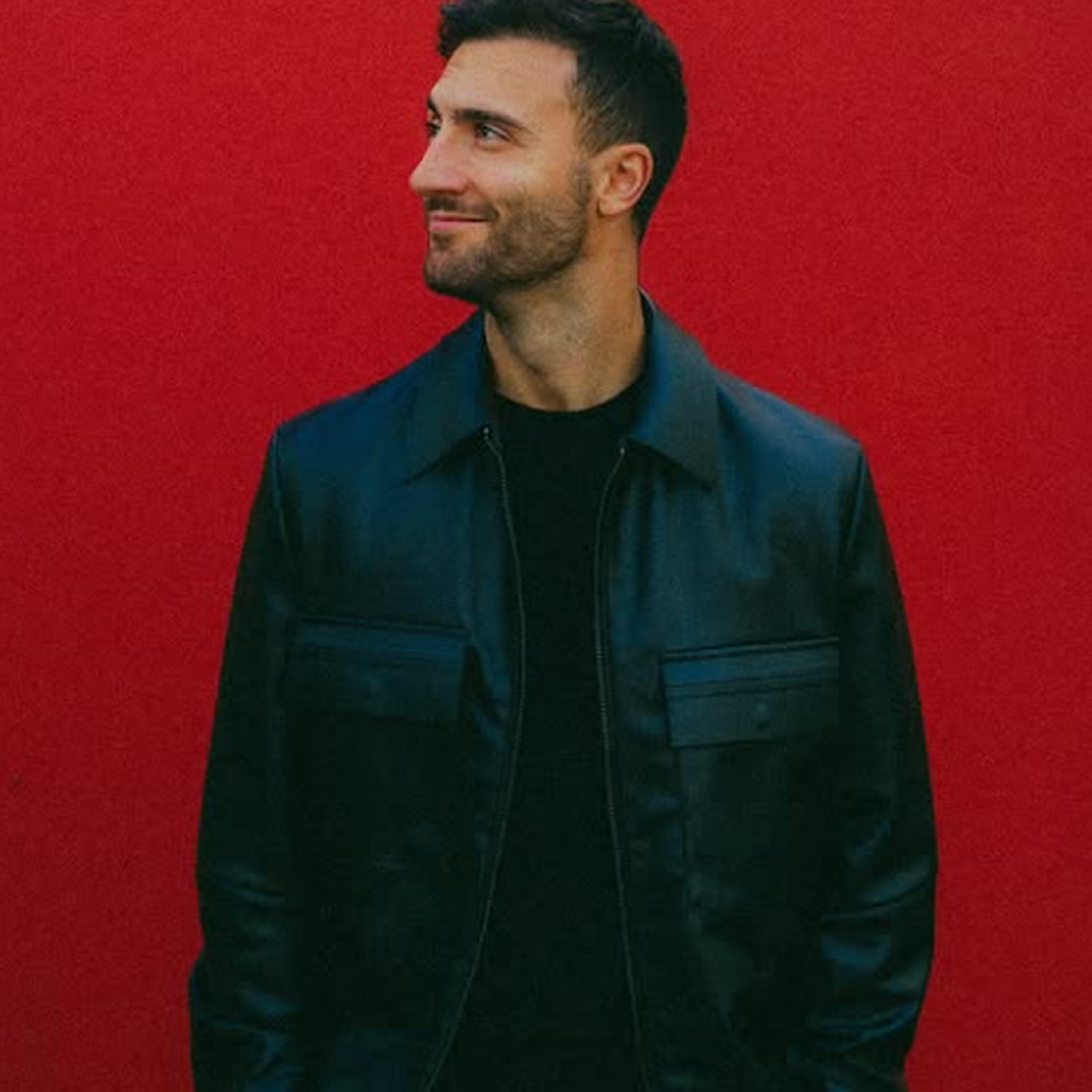 Lee Cole Trades “Ice=cream” for Heartfelt New Single “Mine”