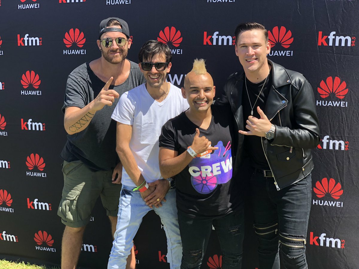 Pascal & Pearce along with Jethro Tait hint at new music on the #CokeTop40CT following Huawei KDay performance
