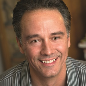 Mike Nawrocki (VeggieTales, 3-2-1 Penguins) & the new Dead Sea Squirrels books episode artwork