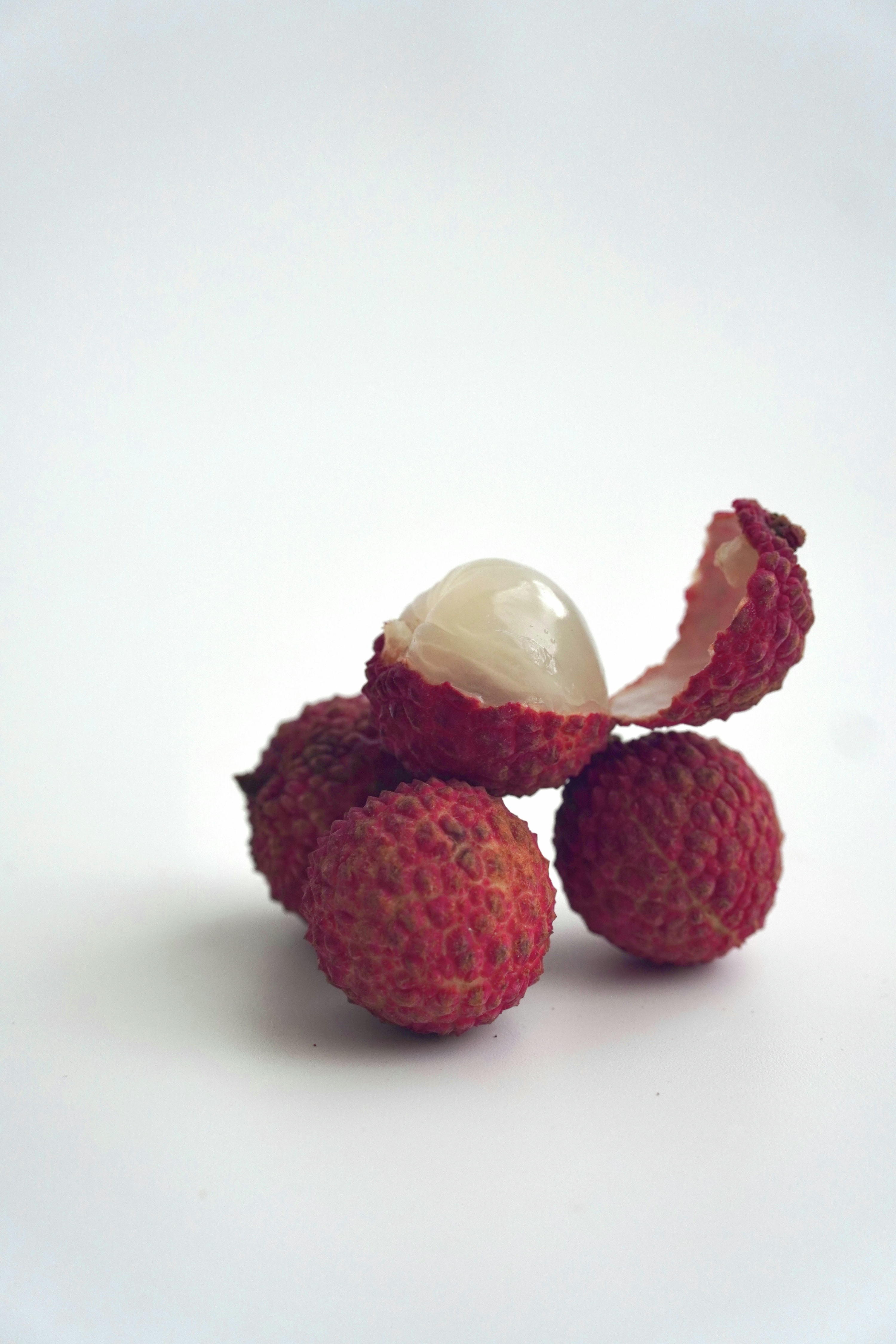 JENE'S TROPICALS - ATTACK OF THE DRAGON EYES: LYCHEE & LONGAN UNLEASHED 