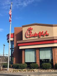 Chick-fil-A Officers Meals to 3 White Cops, Makes Black Officer Pay