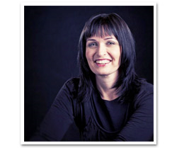 Sydney Writers' Centre interviews Kimberley Freeman