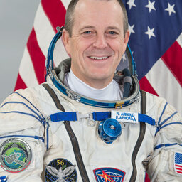 Live Mic with Lee Lonsberry:  Educator, Astronaut Richard Arnold.