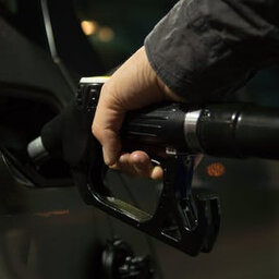 Recent Texas deepfreeze behind higher prices at Arizona gas pumps 