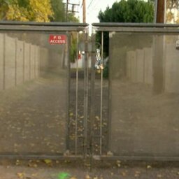 Phoenix neighbors, city work together to install alley gates