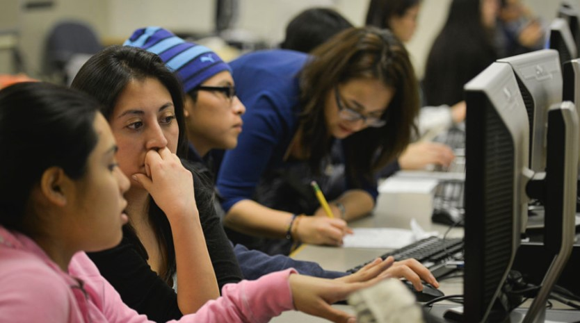Arizona bill seeks to expand access to dual enrollment courses