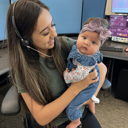 Gilbert mom able to bring newborn to work: 'It has been absolutely amazing'