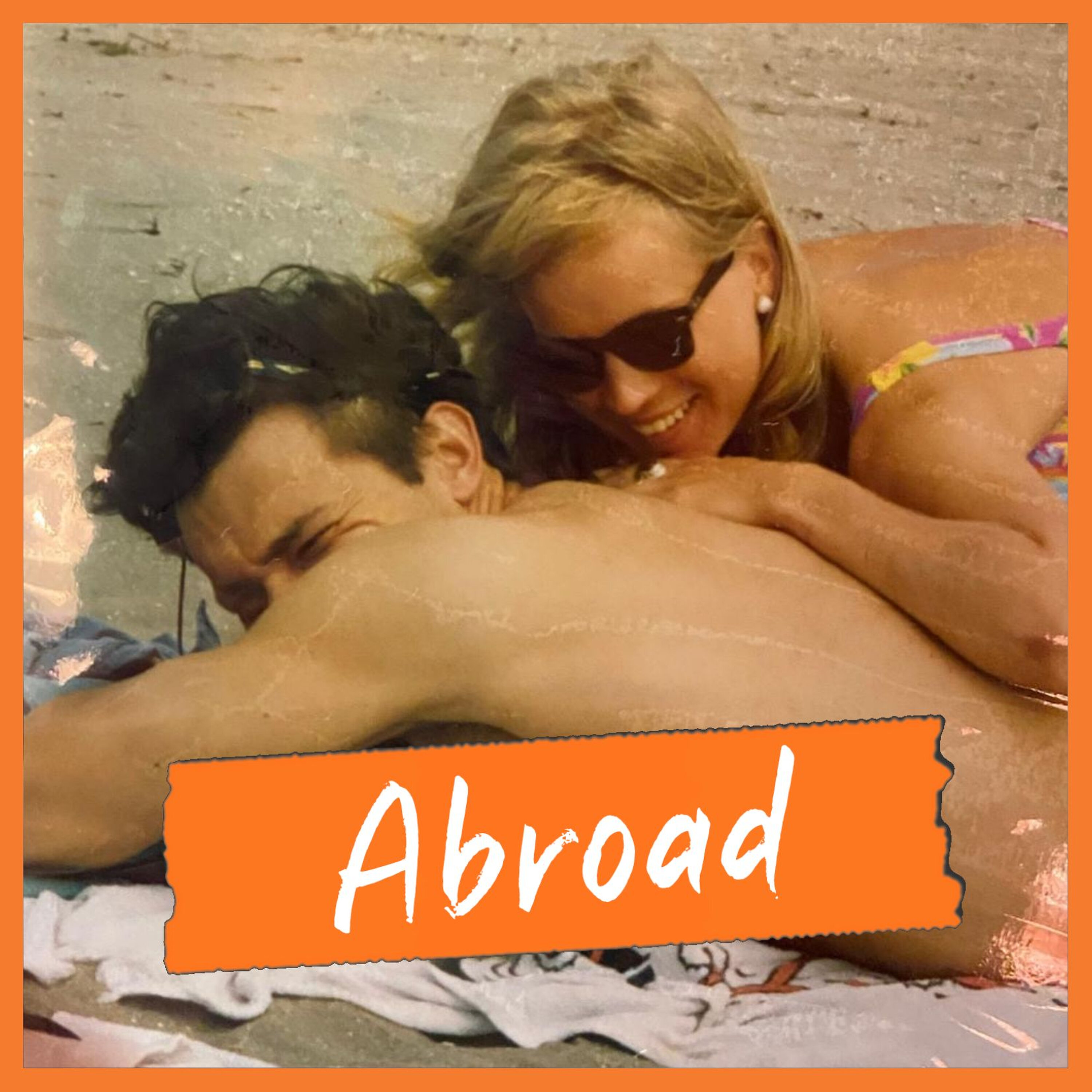 Abroad: Ontdekken dat je moeder je vader vermoord heeft, waarna ze zichzelf ophangt Abroad: Ontdekken dat je moeder je vader vermoord heeft, waarna ze zichzelf ophangt