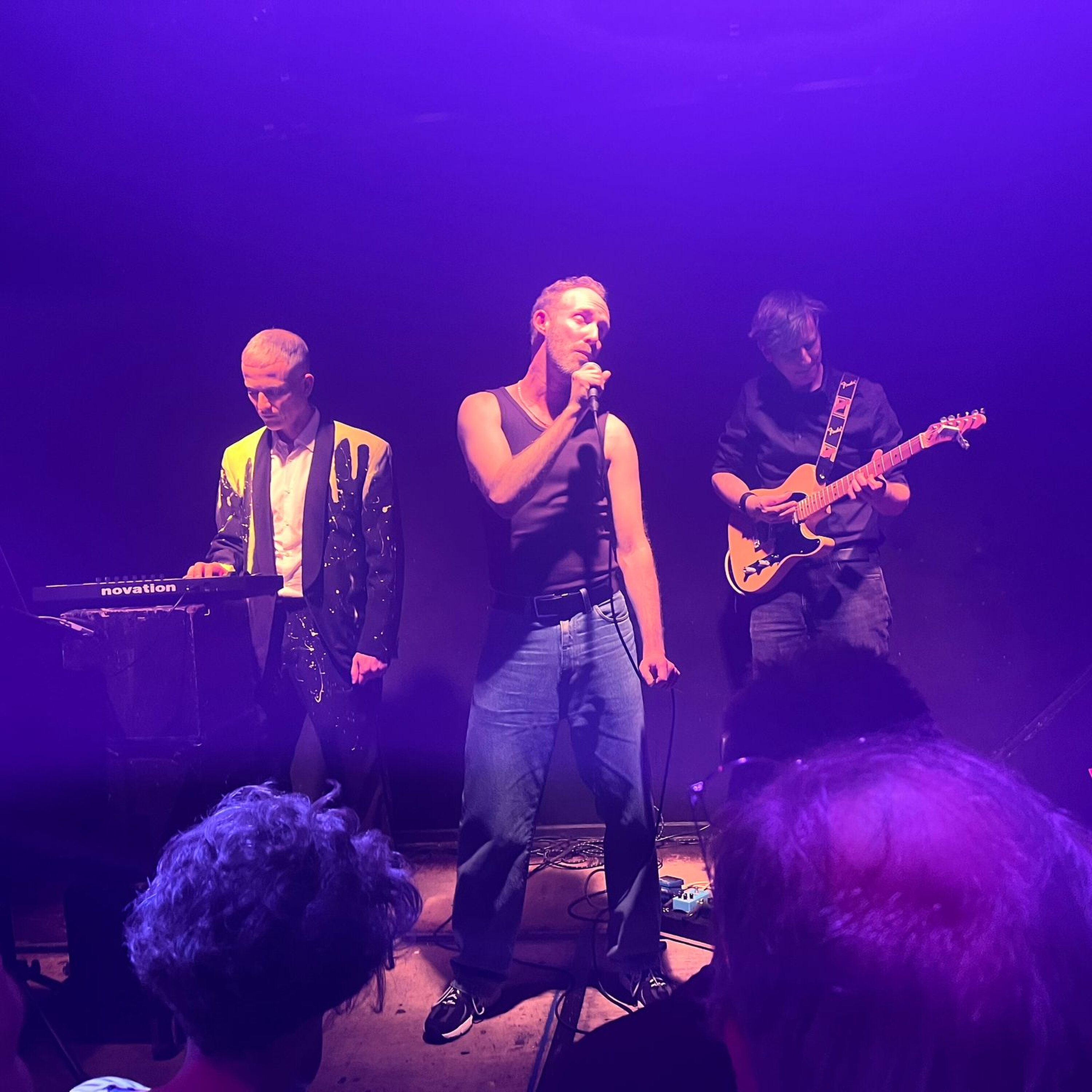 De niet-gesloten hals - Paradiso en Boekenbal vooruitblik De niet-gesloten hals - Paradiso en Boekenbal vooruitblik