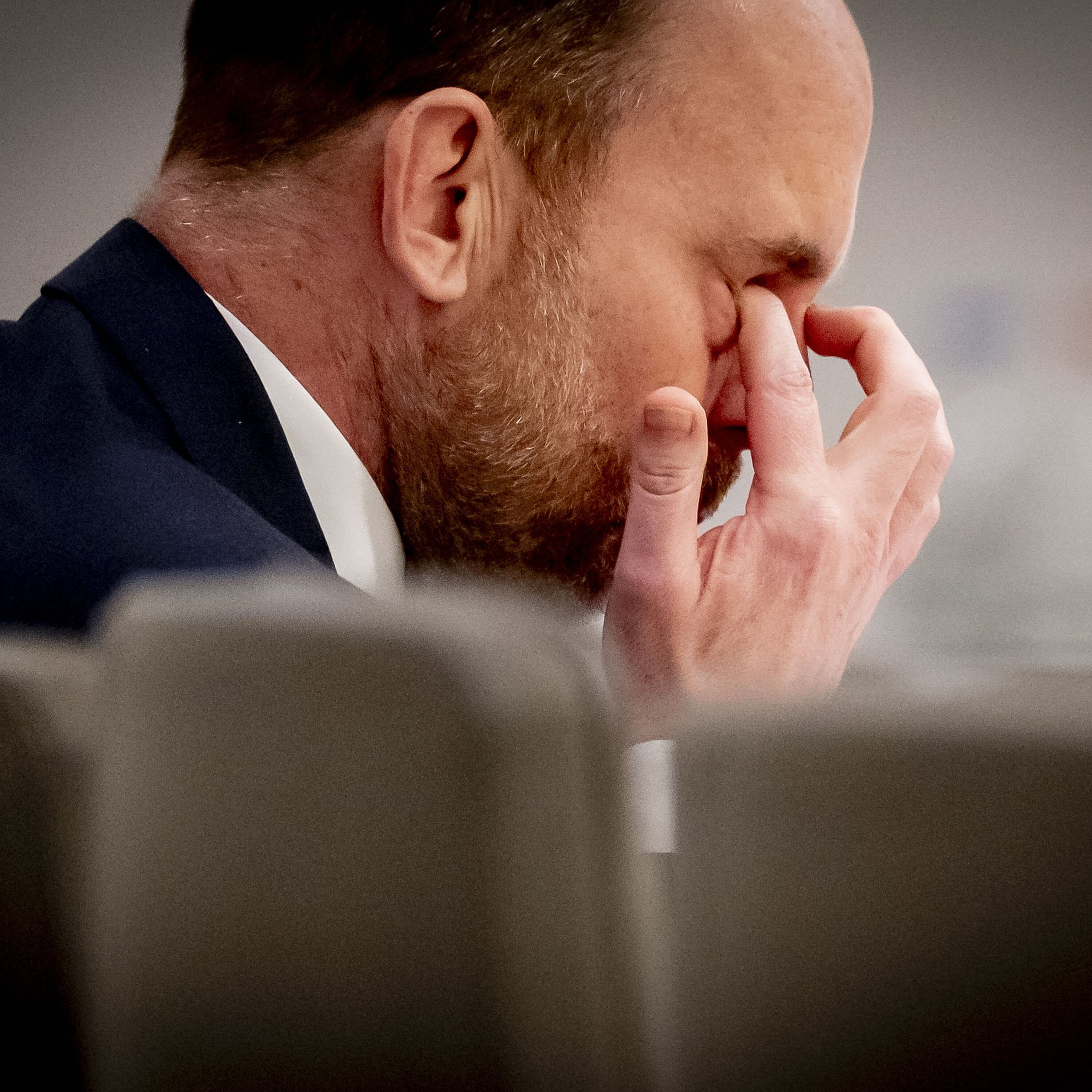 Hoe een CDA-minister verstrikt raakt in een PVV-wet episode artwork