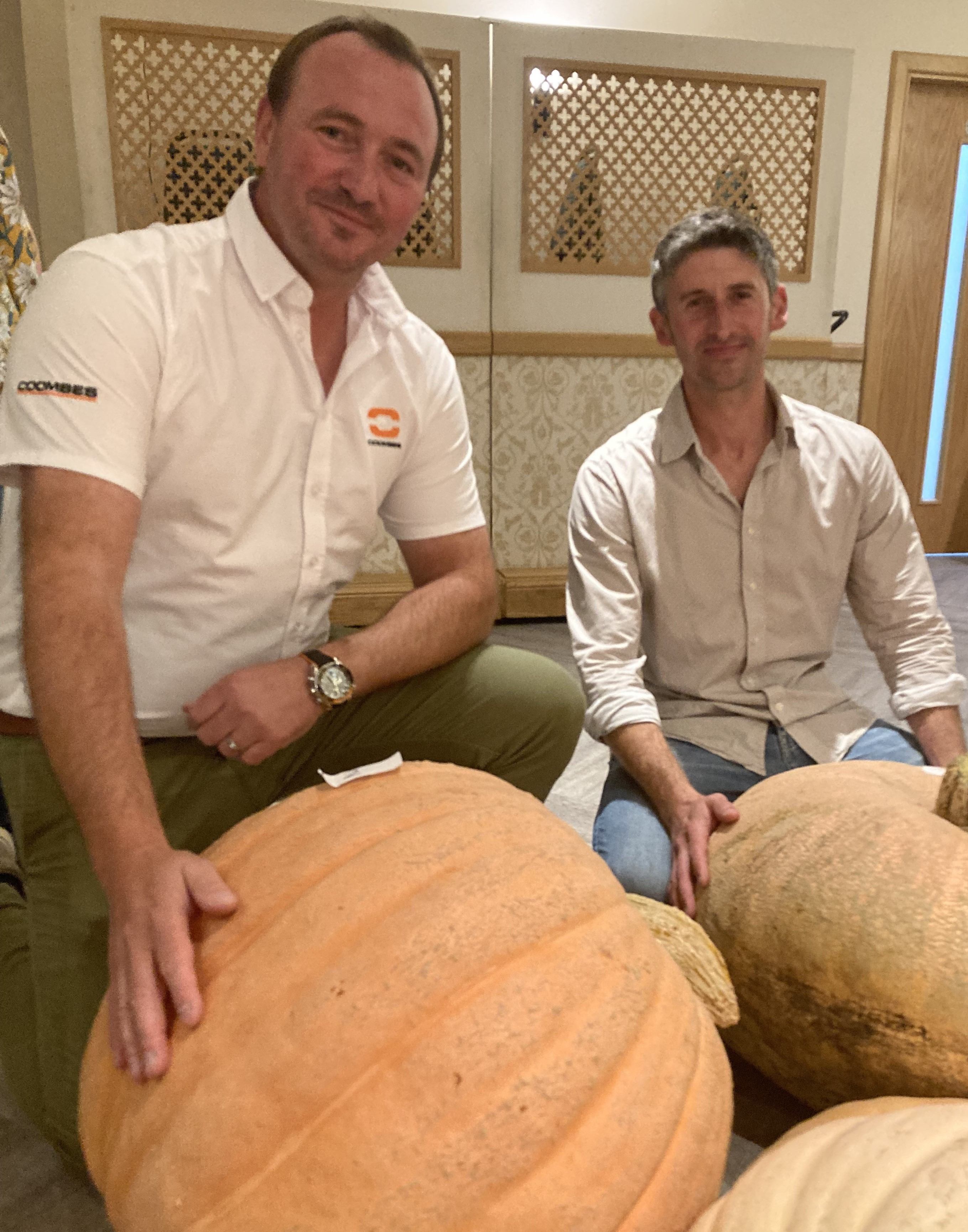 the P pod - Petersfield personalities - 9 October 2023: A busy town