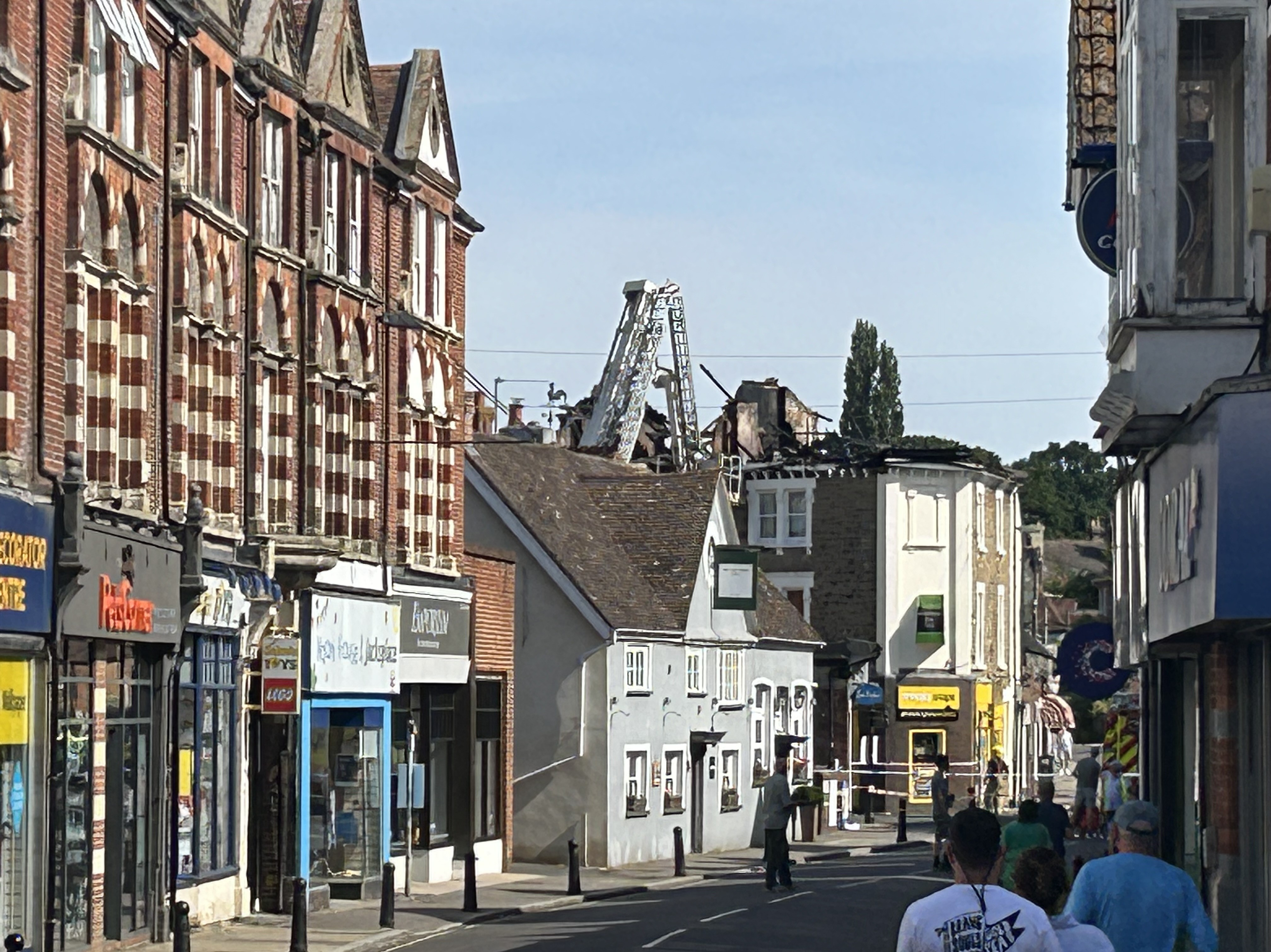 Mayor of Petersfield says he's proud of the town's response to the Lavant Street Fire