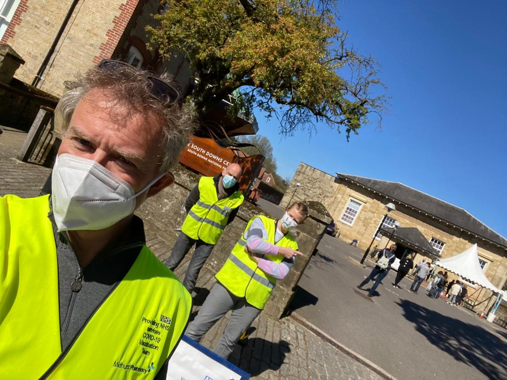 Lord Grantham is back, on set filming Downton Abbey 2