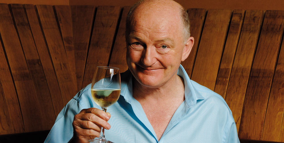 Oz Clarke enthuses about English Wine episode artwork