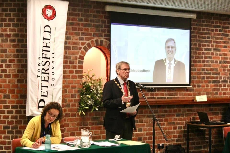 the P pod - Petersfield personalities - 13 March 2023: Annual Town Meeting