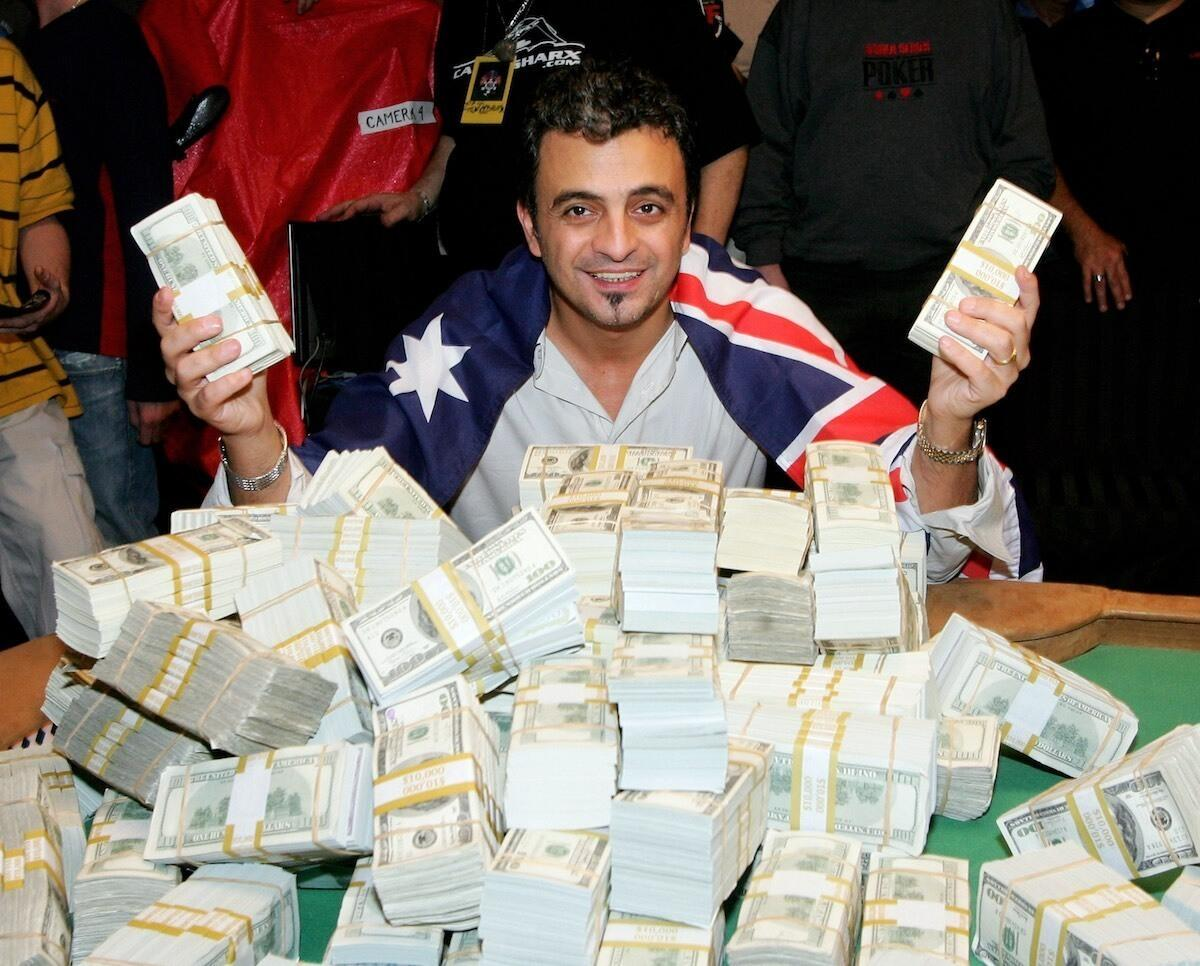 Podker EP12: JOE HACHEM WRAPS UP SEASON 1! Plus he goes over Angus' low/mid stakes hands