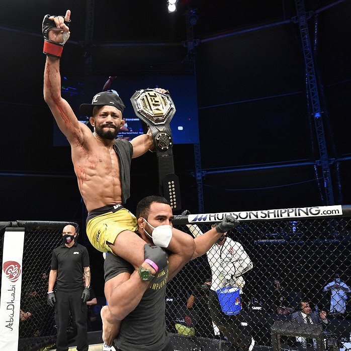 Mundo da Luta #92 - Deiveson Figueiredo campeão do UFC; será Borrachinha o próximo? episode artwork