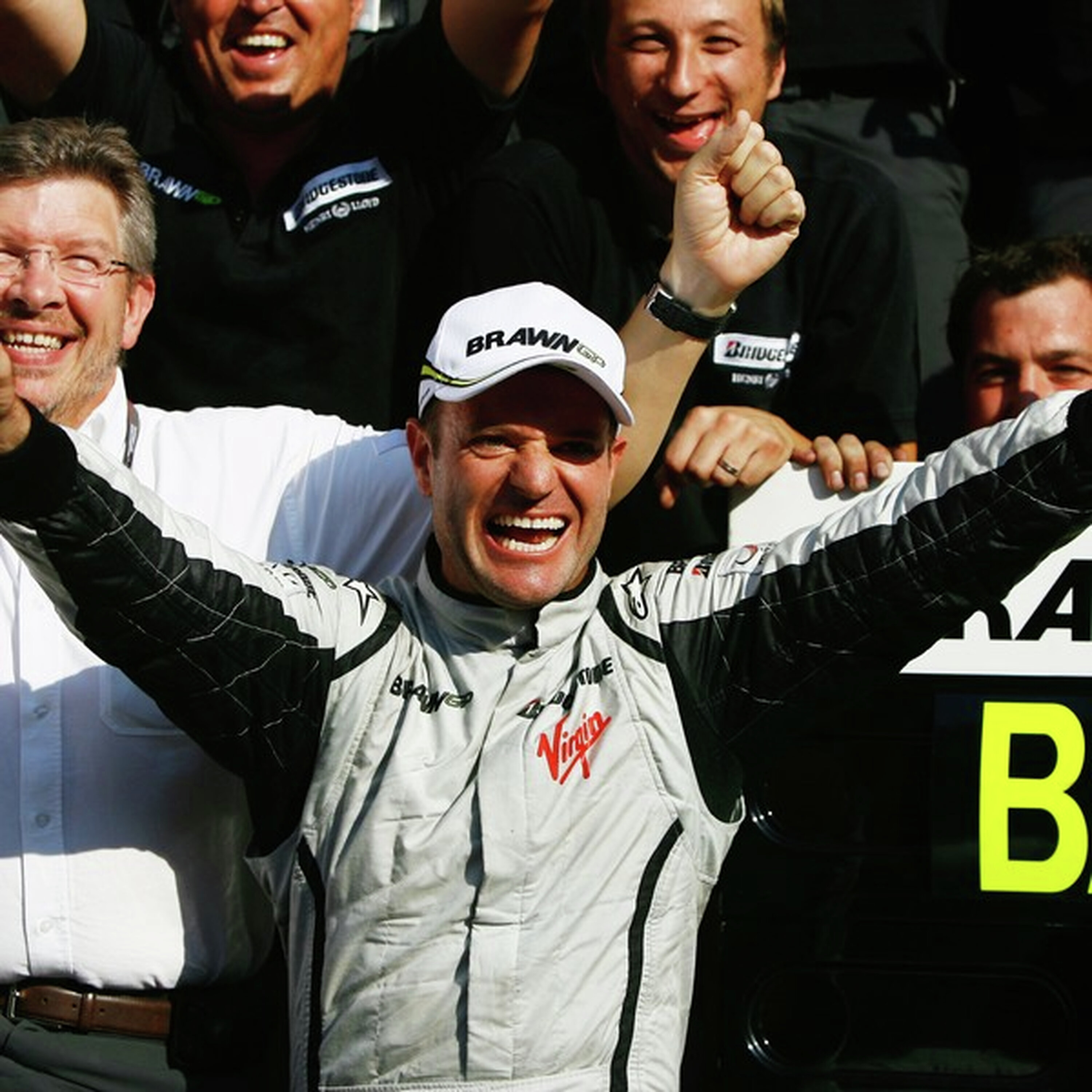 Na Ponta dos Dedos #284 - Rubens Barrichello (melhores momentos de 2025) episode artwork
