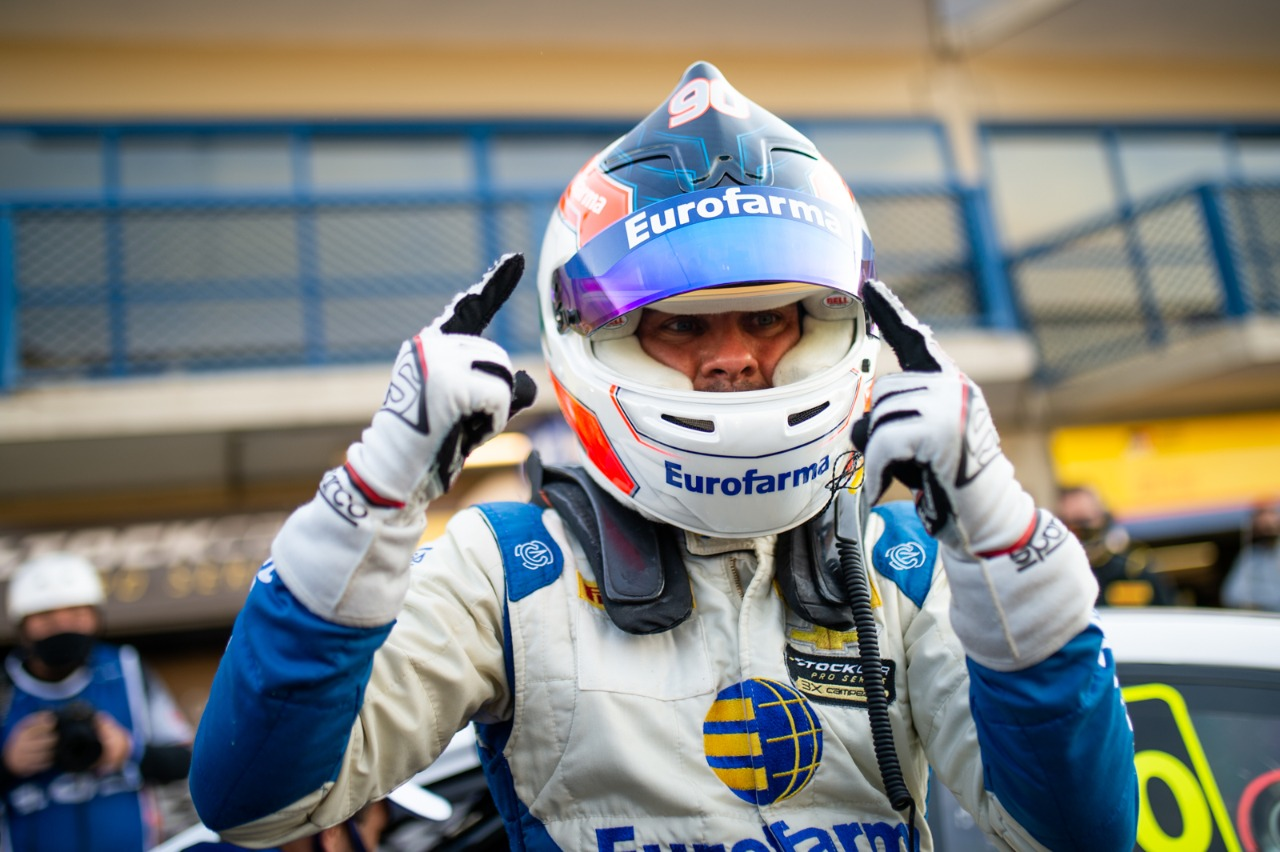 Na Ponta dos Dedos #90 – Ricardo Maurício, as etapas de Curitiba da Stock Car e o GP da Hungria de F1