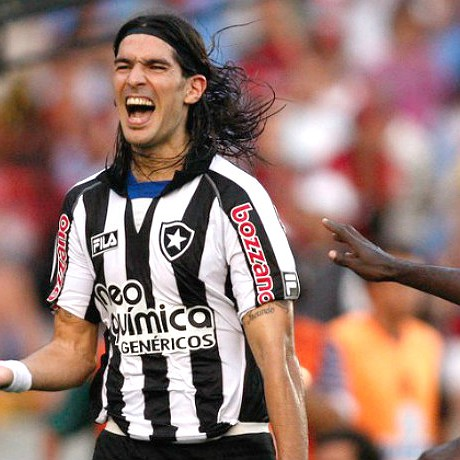 GE Botafogo #36 - Nas vozes de Loco Abreu, Jefferson e A. Carlos, os 10 anos de uma cavadinha que entrou para a história