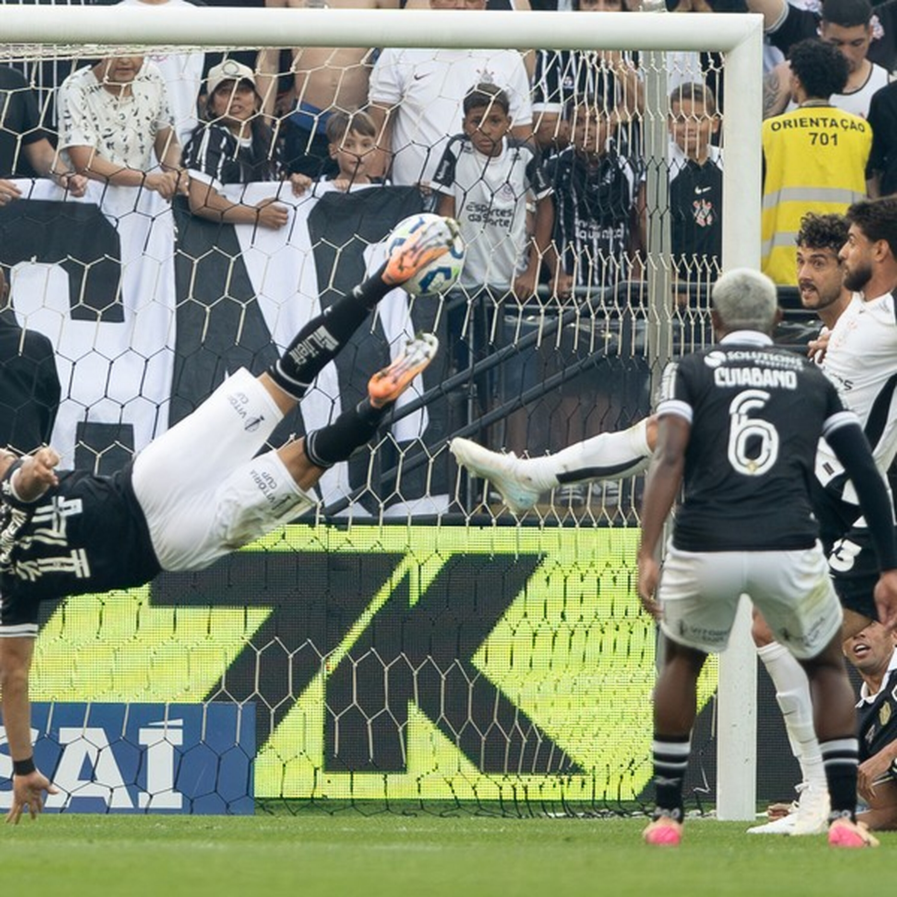 GE Botafogo #465 - Por centímetros e centésimos GE Botafogo #465 - Por centímetros e centésimos