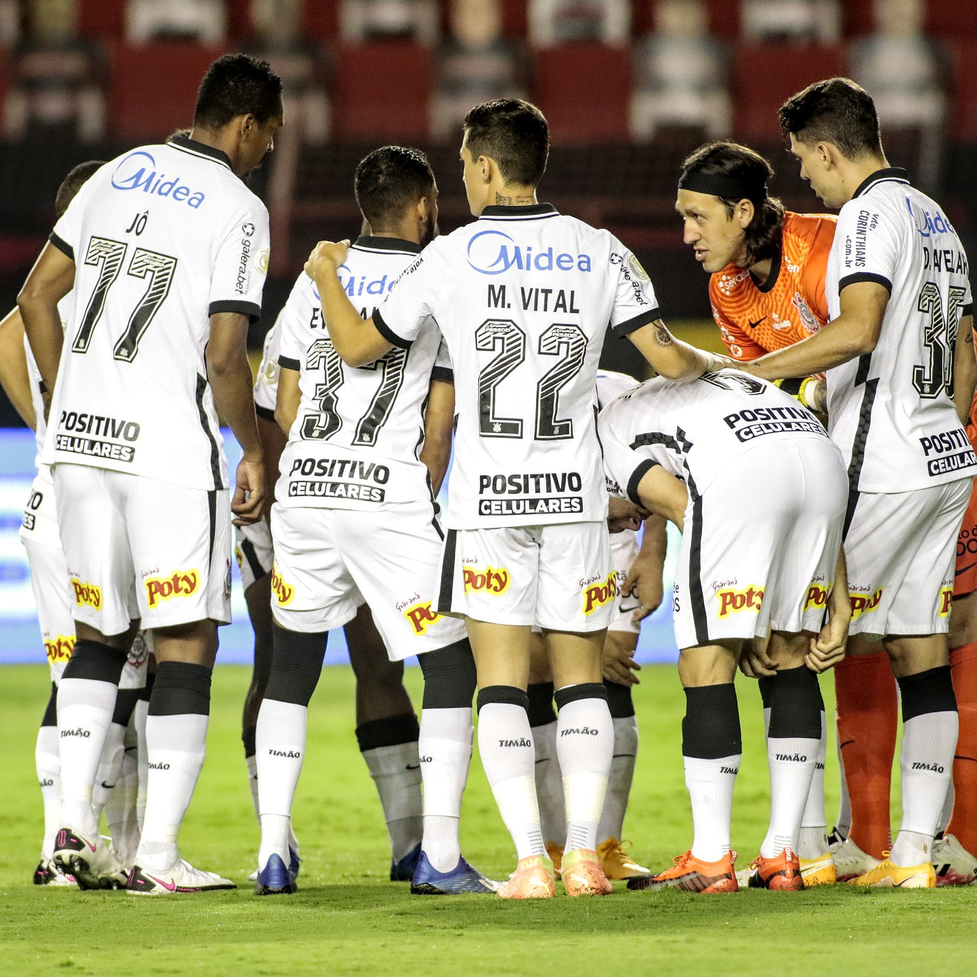 GE Corinthians #72 - Fase ruim, incertezas com Coelho e a chegada de Cazares: qual o rumo do Timão?