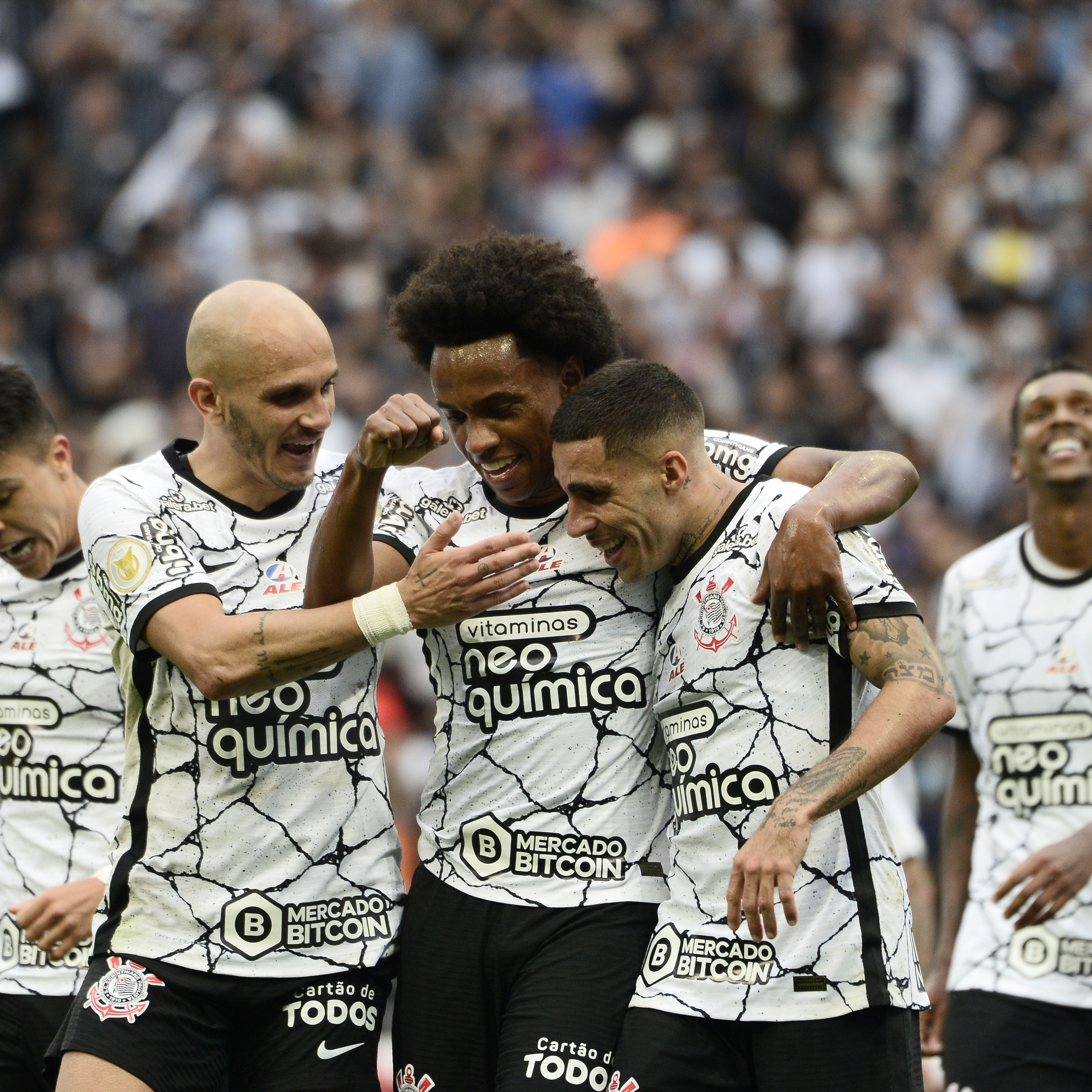 GE Corinthians #171 - Vitória dominante no clássico e título invicto na Libertadores: um domingo mágico