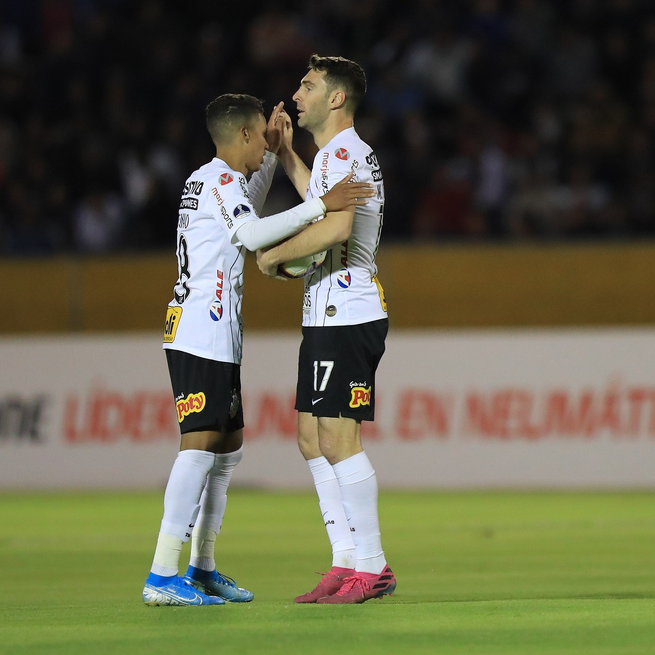 GE Corinthians #13 - A eliminação na Sul-Americana, Carille, Boselli e Love e o fim de ano do Corinthians