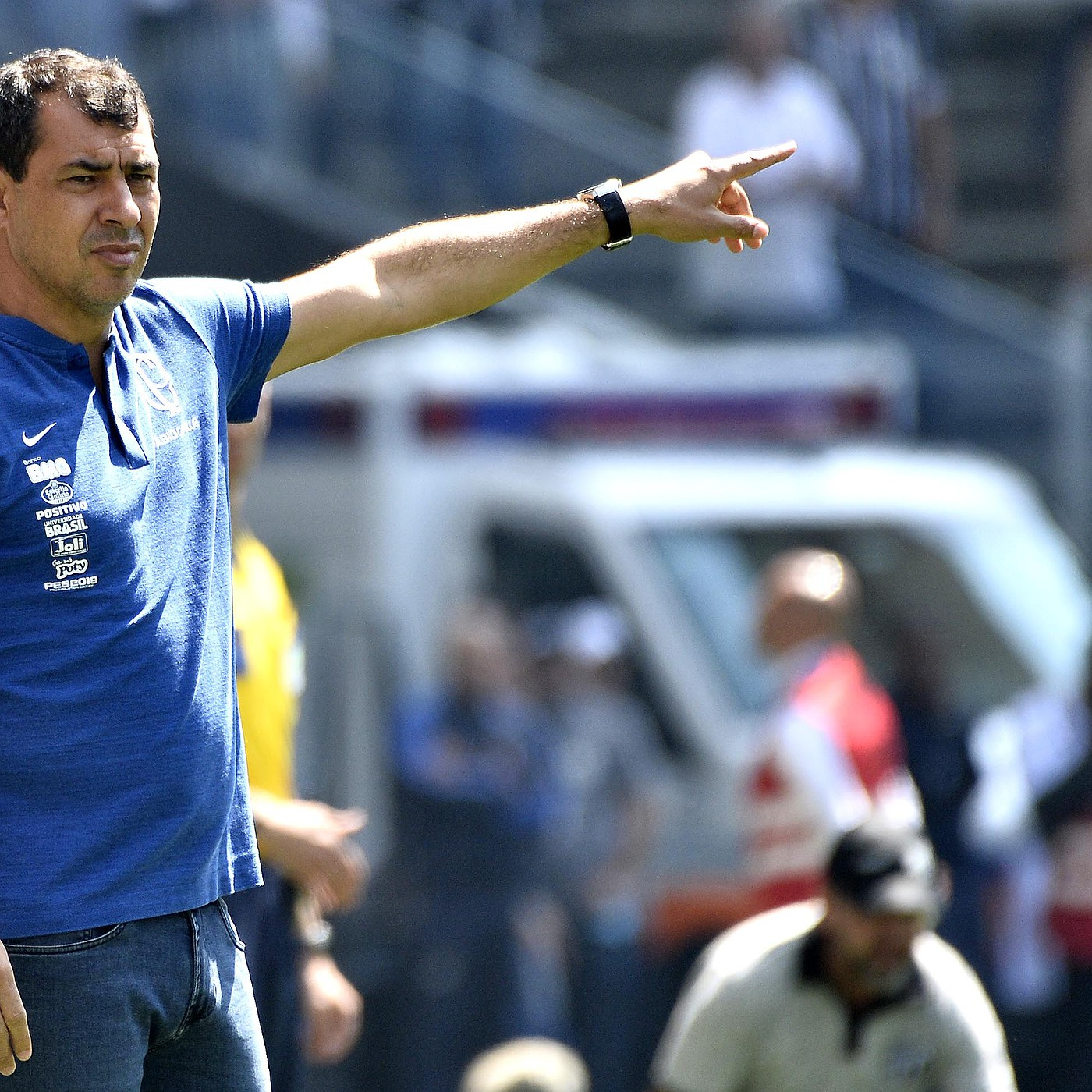 GE Corinthians #10 - Empate frustrante em casa, liderança mais longe no Brasileirão e a nova (e exótica) camisa 3