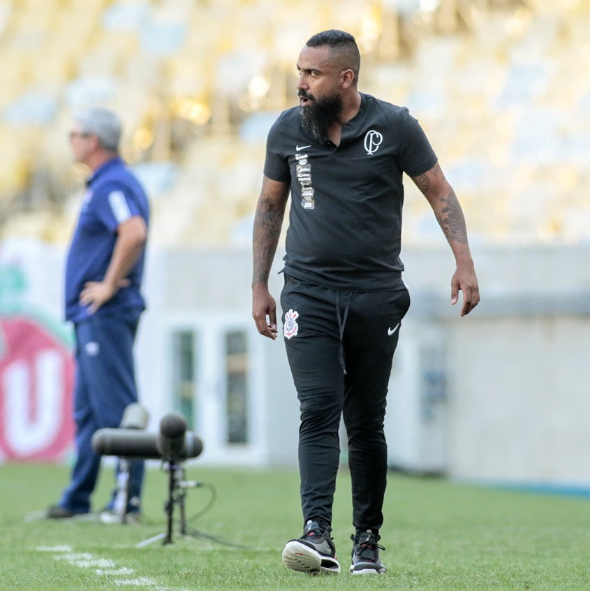 GE Corinthians #70 - O começo de trabalho de Dyego Coelho e os bastidores após o episódio no aeroporto