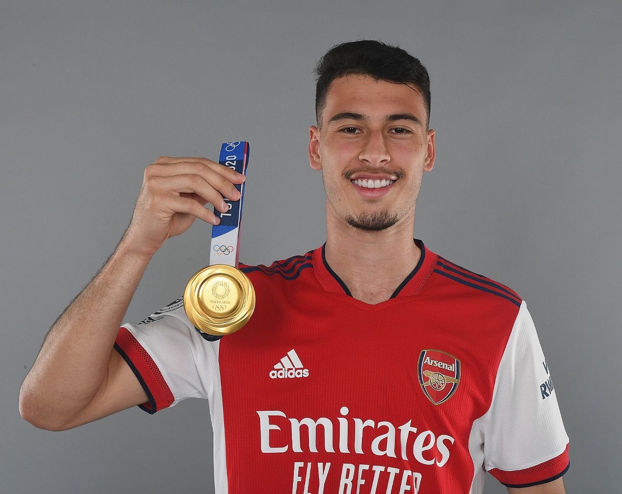 Gringolândia 121: Gabriel Martinelli celebra carinho no Arsenal, com conselhos de David Luiz e até carona argentina episode artwork