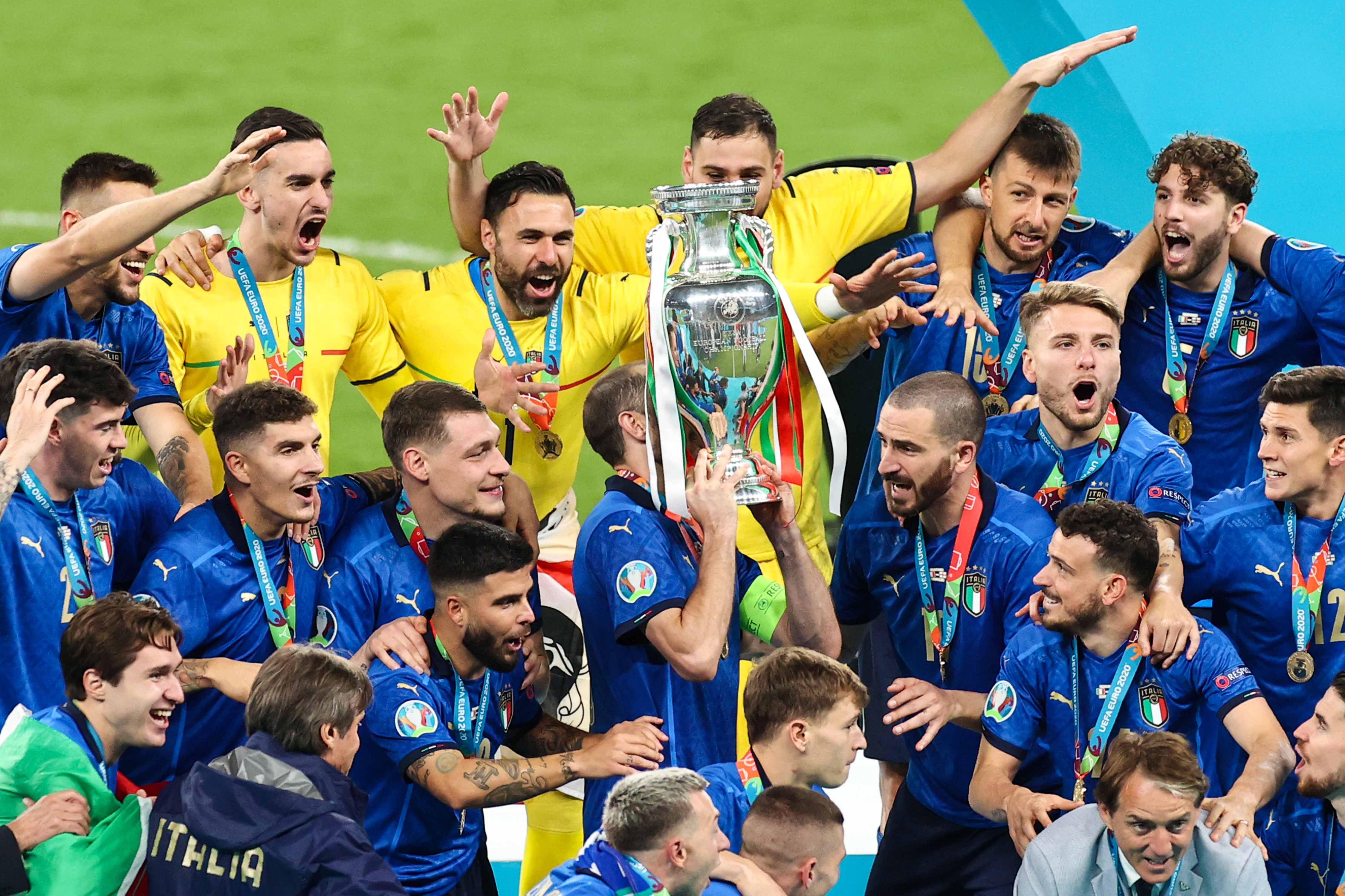 Pocket Euro #31: Futebol vai para Roma! Itália é campeã com o brilho de Donnarumma nos pênaltis episode artwork