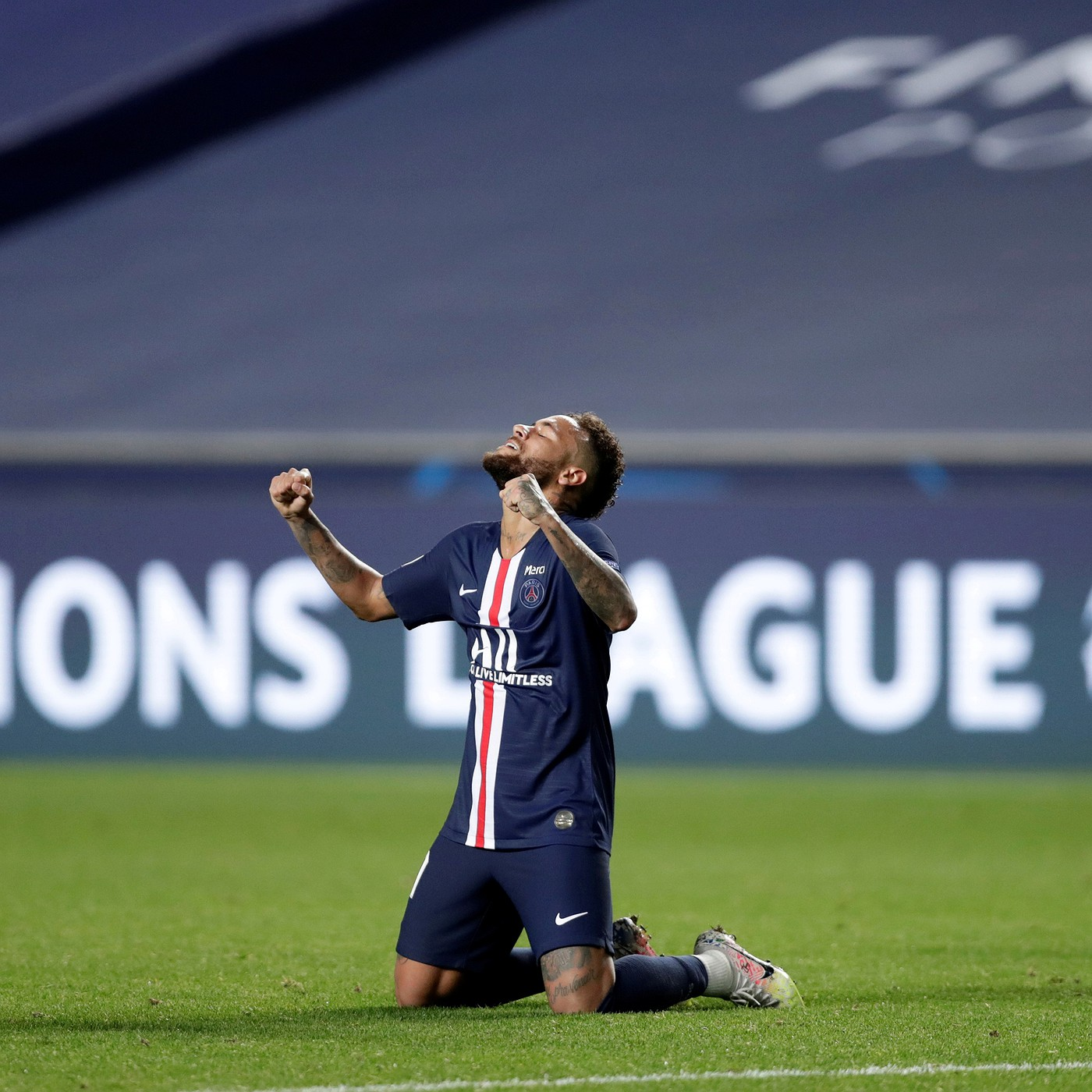 Pocket Champions - Neymar e o PSG ficam a um passo do sonho de suas vidas episode artwork