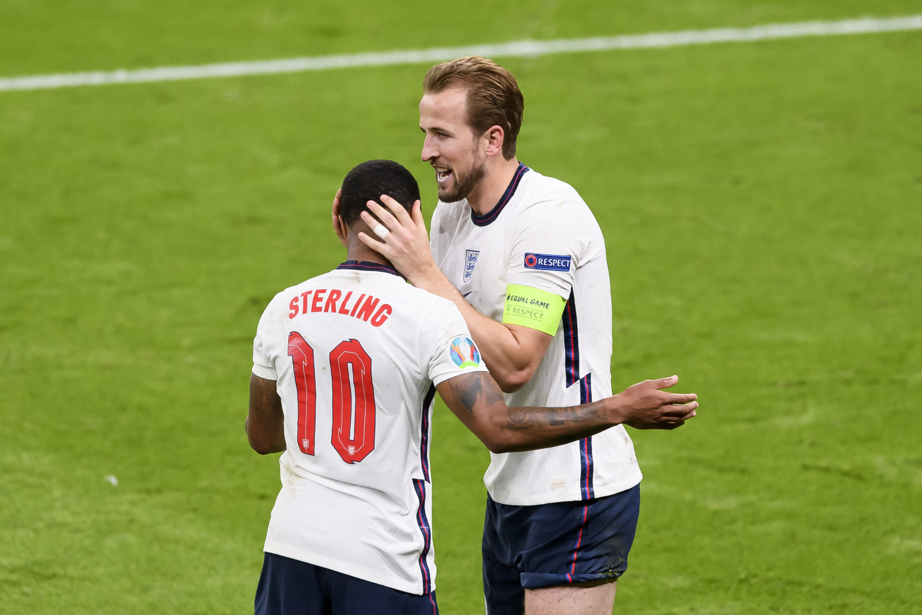 Pocket Euro #27 - Pênalti polêmico faz justiça e leva Inglaterra à final episode artwork
