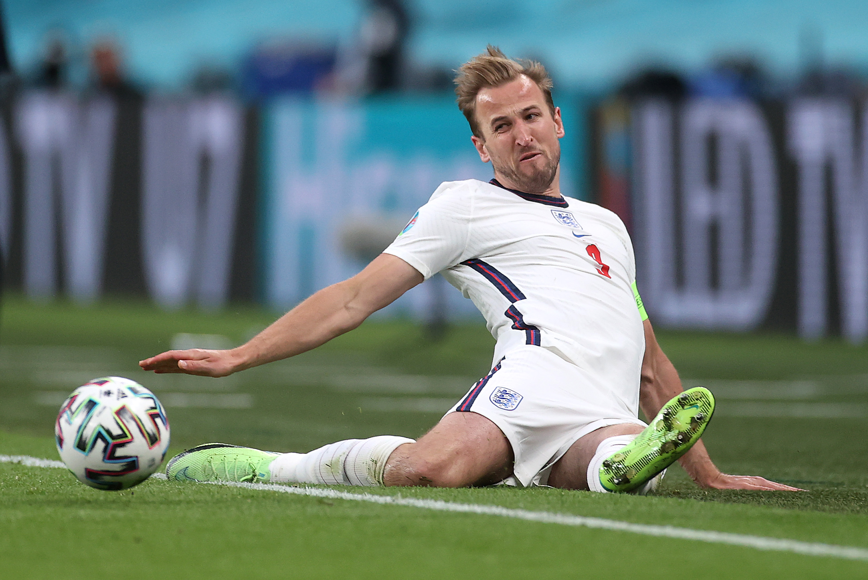 Pocket Euro #12: Inglaterra fica devendo na fase de grupos, e heróis de 2018 salvam a Croácia episode artwork