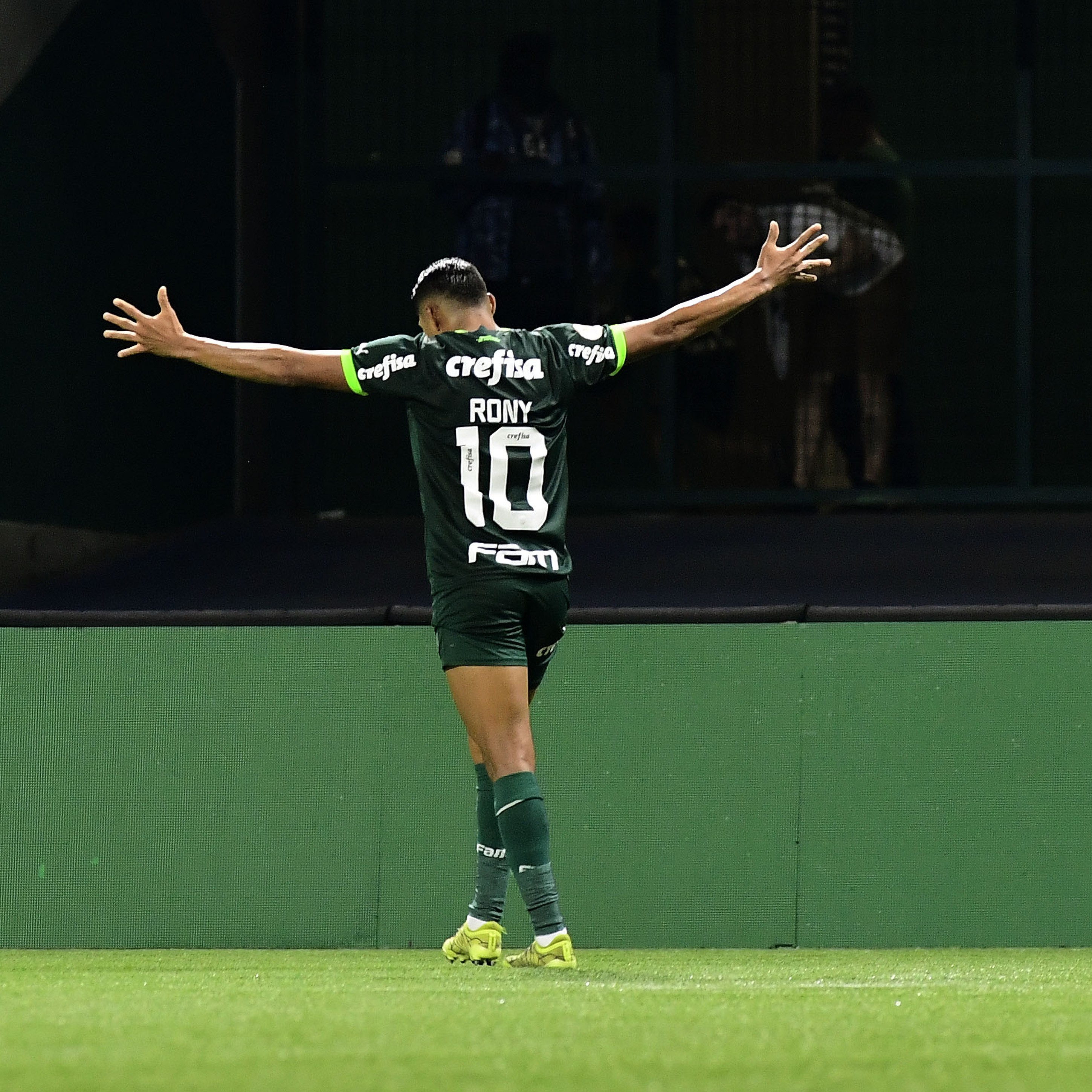 GE Palmeiras #318 - Time vence e se aproxima do líder; Dudu atinge marca histórica, e mais da briga com a WTorre