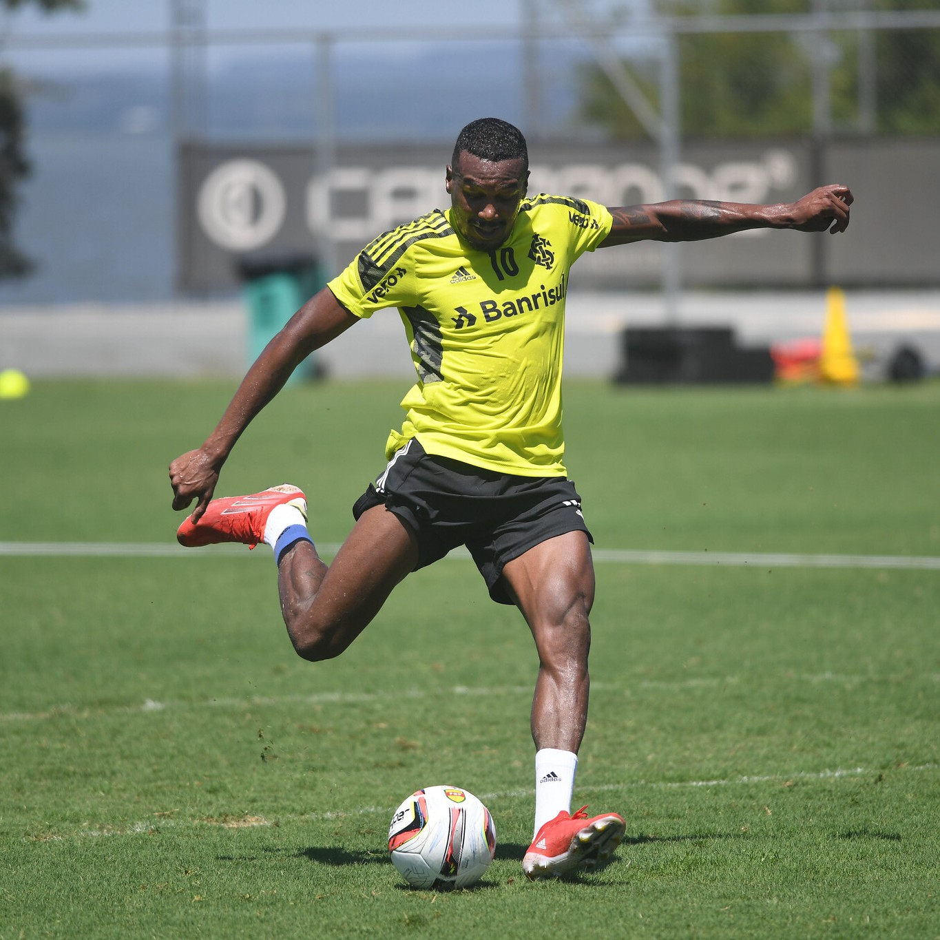 GE Inter #124 - Qual será o futuro de Edenilson