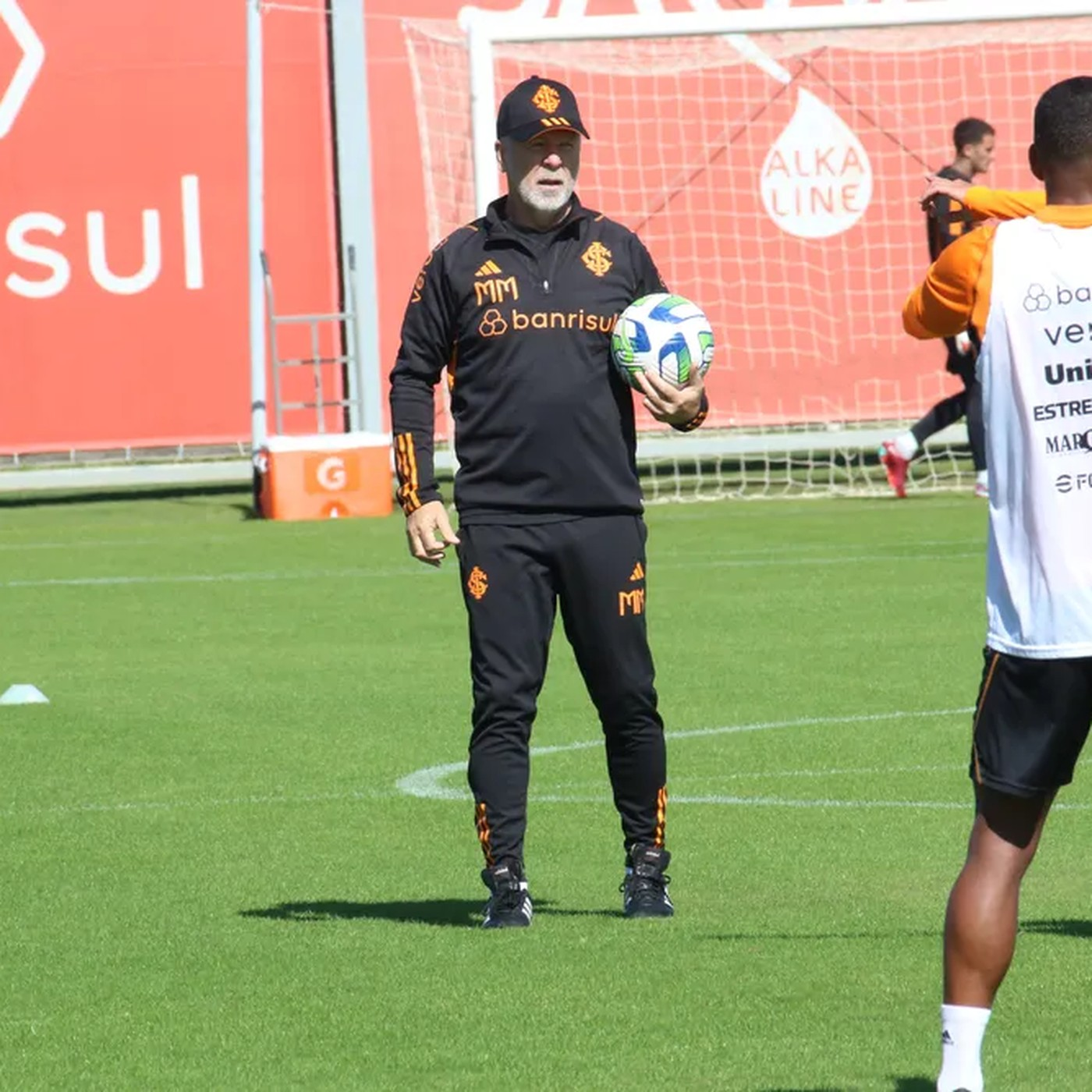 GE Inter #219 - Inter perde a 2ª seguida e flerta com a crise. E os bastidores da confiança em Mano 